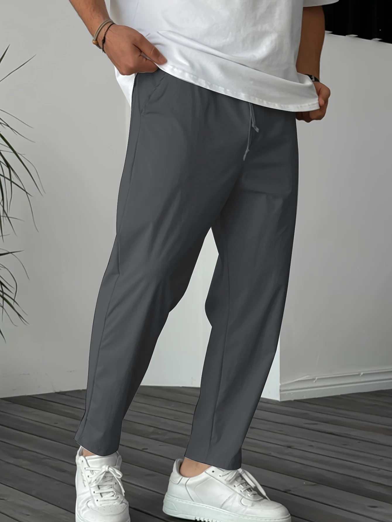 Bistvene tapered hlače z vrvico