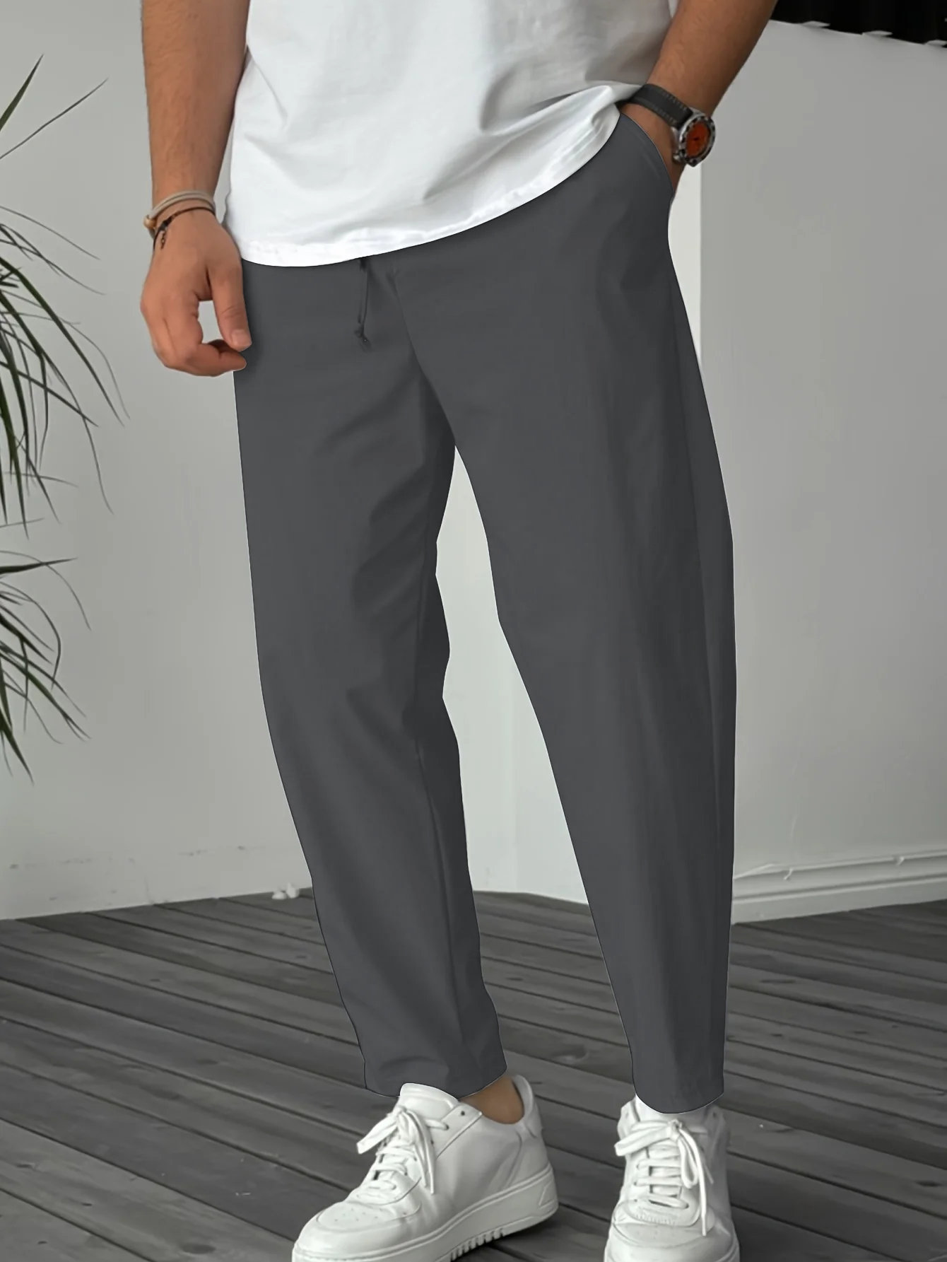 Bistvene tapered hlače z vrvico