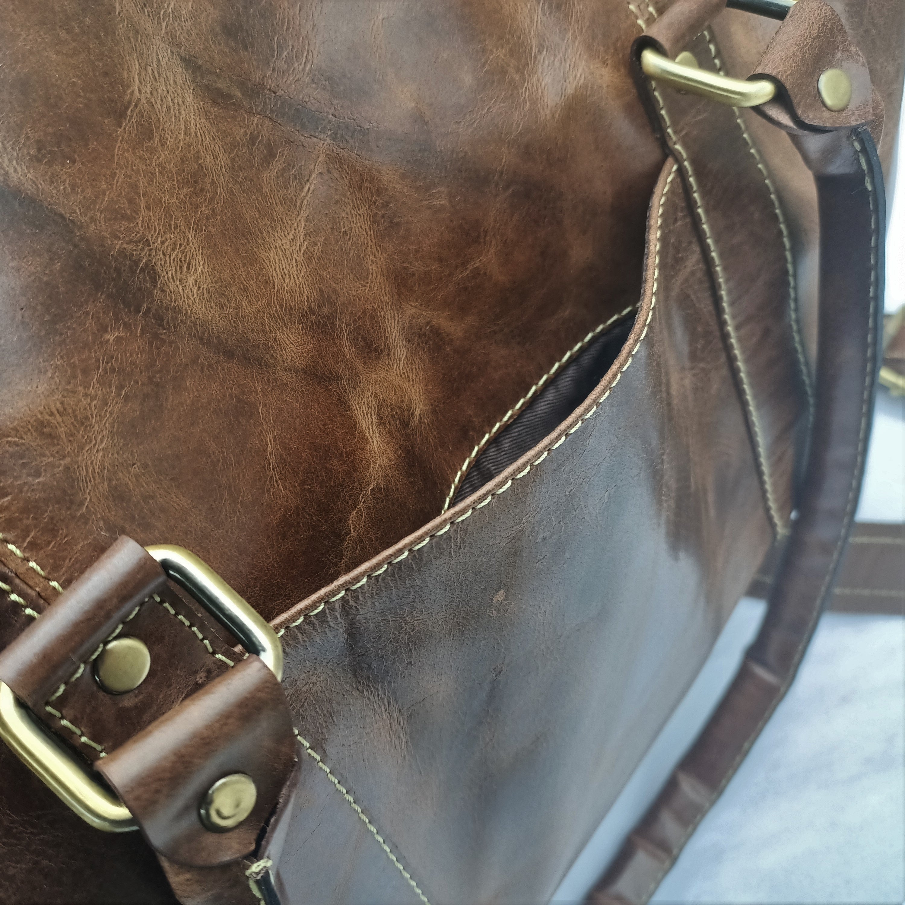 Hullu Hobuse Usnjena Mini Duffel Torba