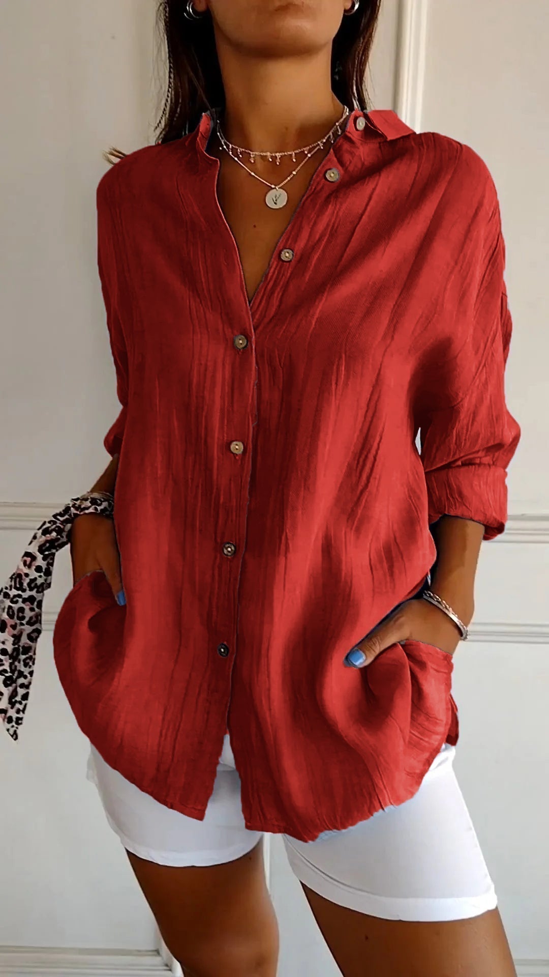 PHILOMARA IN KLASIČNA BLUZA
