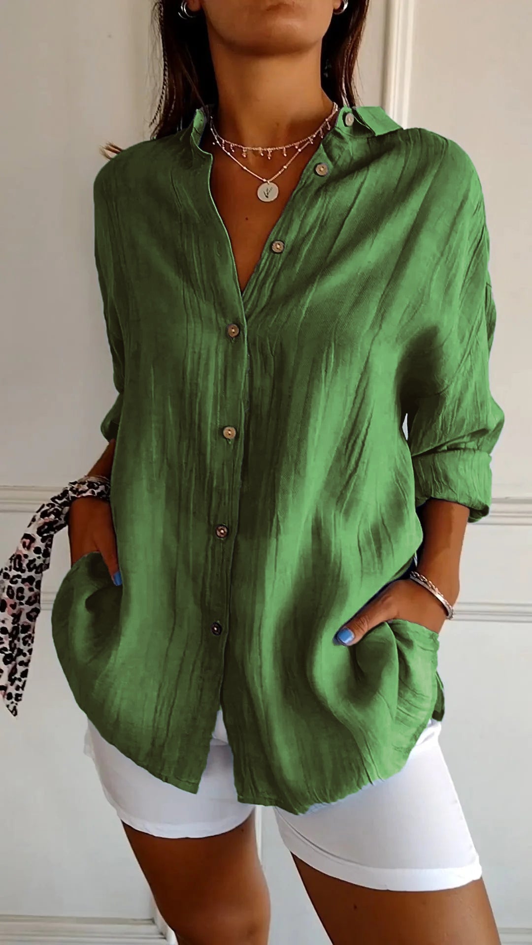 PHILOMARA IN KLASIČNA BLUZA
